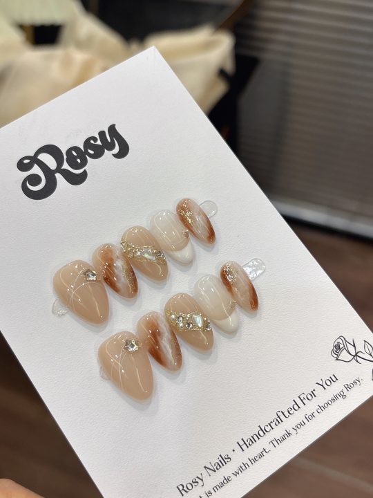 Amber Veil Elegance