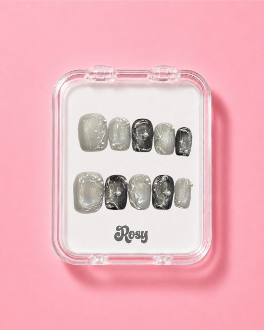 Black & Silver Marble Glow