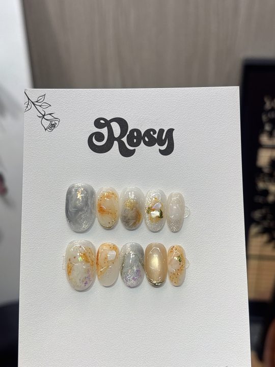 Champagne Nude