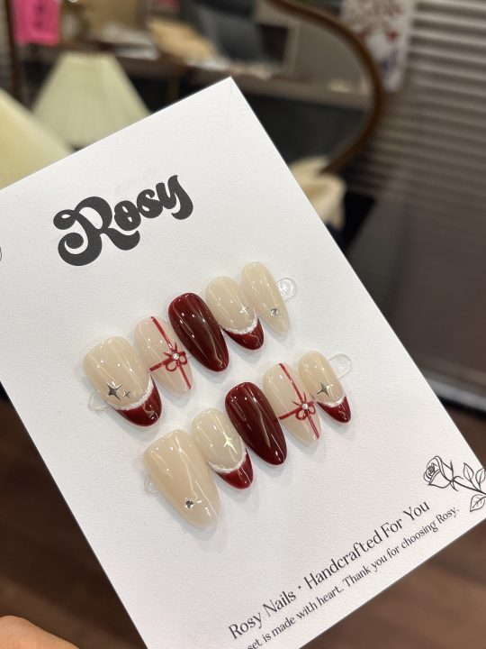 Burgundy Gift French