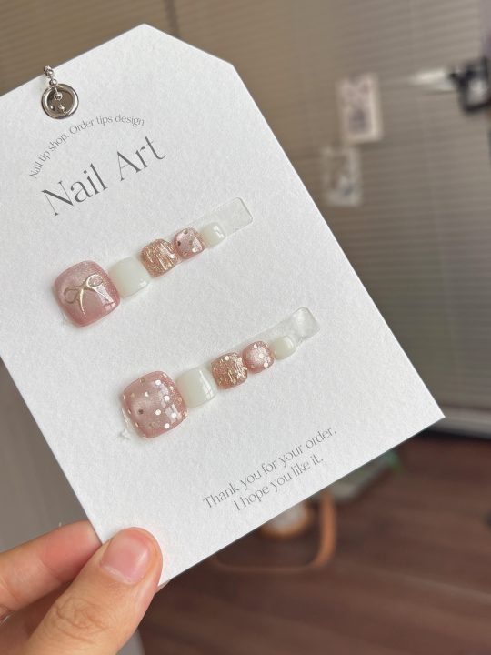 Blush Glitz